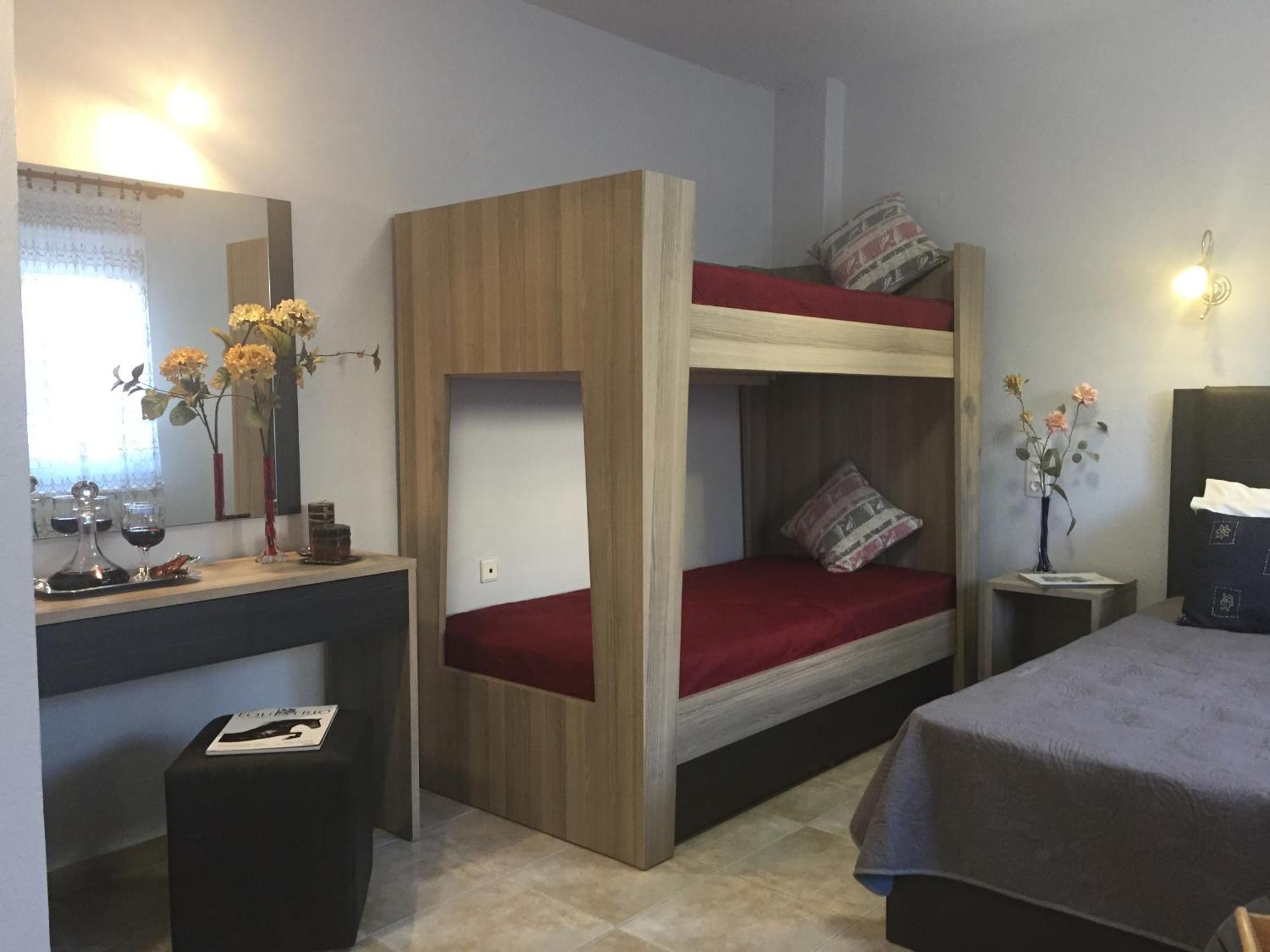 Litsa Haus Estate Residences & Suites - Adults Only & Kids 8 Plus- アスプロヴァルタ エクステリア 写真