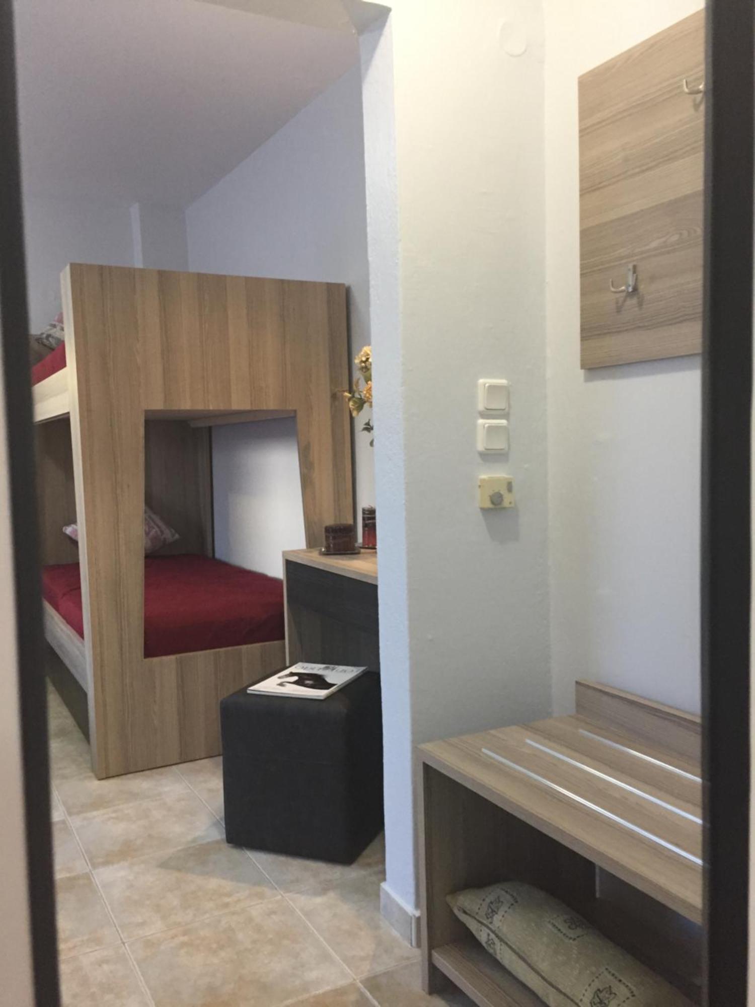 Litsa Haus Estate Residences & Suites - Adults Only & Kids 8 Plus- アスプロヴァルタ エクステリア 写真