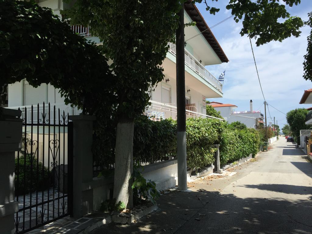 Litsa Haus Estate Residences & Suites - Adults Only & Kids 8 Plus- アスプロヴァルタ エクステリア 写真