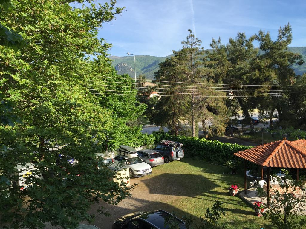 Litsa Haus Estate Residences & Suites - Adults Only & Kids 8 Plus- アスプロヴァルタ エクステリア 写真
