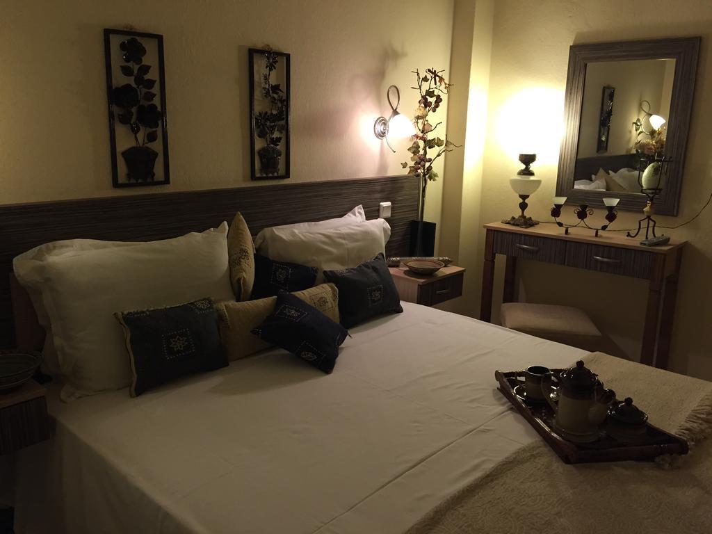 Litsa Haus Estate Residences & Suites - Adults Only & Kids 8 Plus- アスプロヴァルタ 部屋 写真